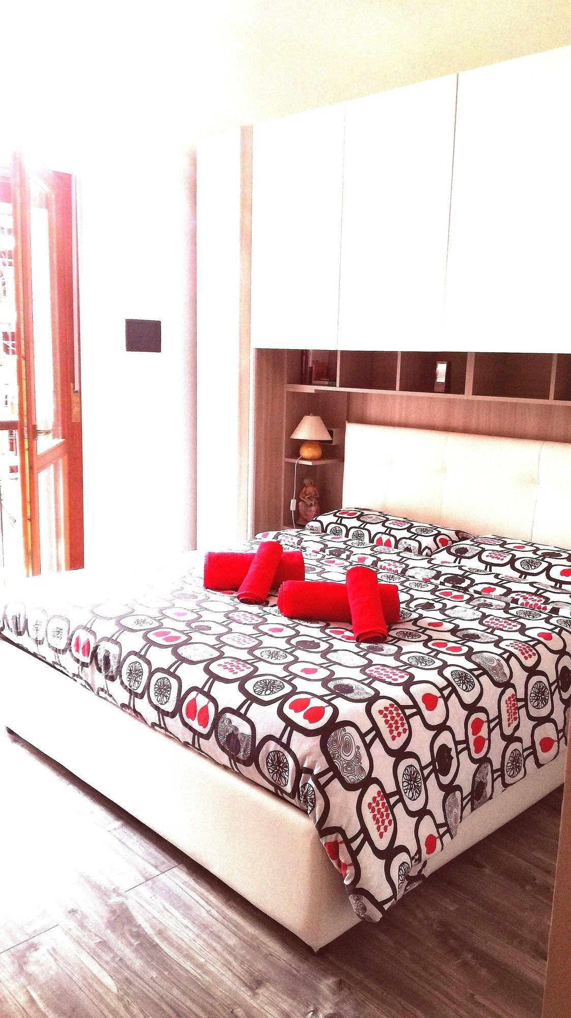 Rhomeholidays Fiumicino Buitenkant foto